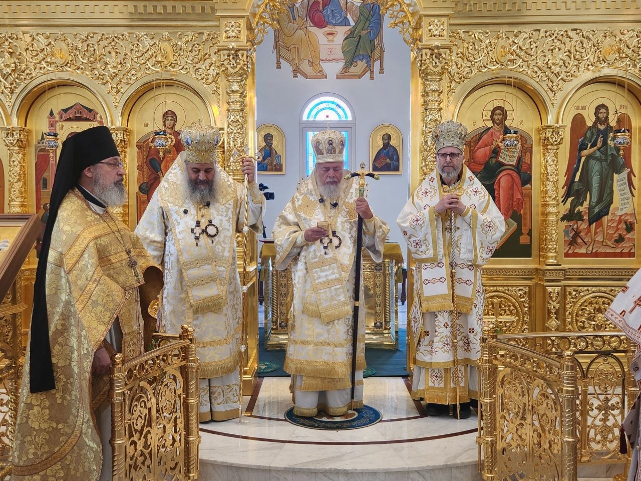 Божественная литургия в день празднования иконы Божией Матери Нечаянная Радость